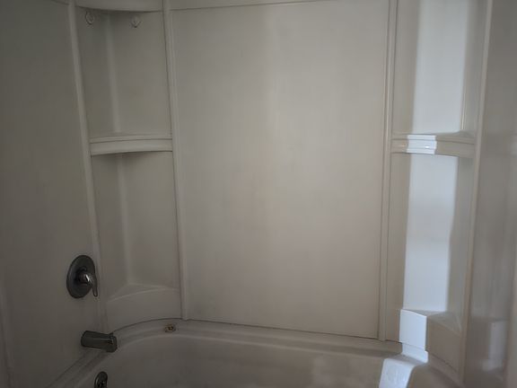 3rd image of 1737 N State Route 934 APT C