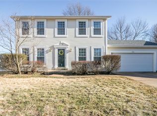 526 Oak Bridge Dr, Ballwin, MO 63021