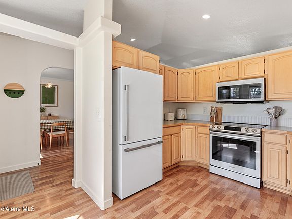 5th image of 3505 N 12th St