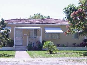 1st image of 148 S Melrose Dr
