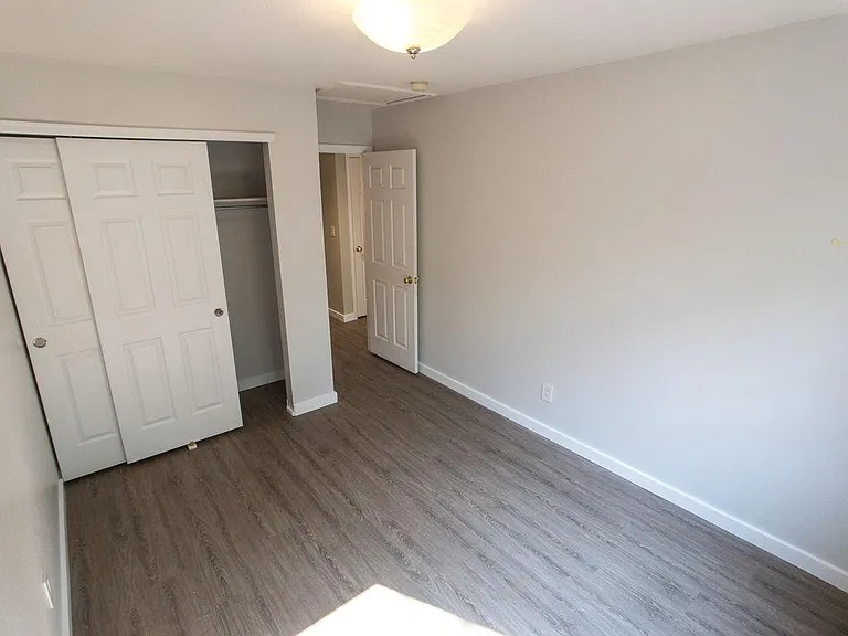 1105 Stoneham St — Photo 19