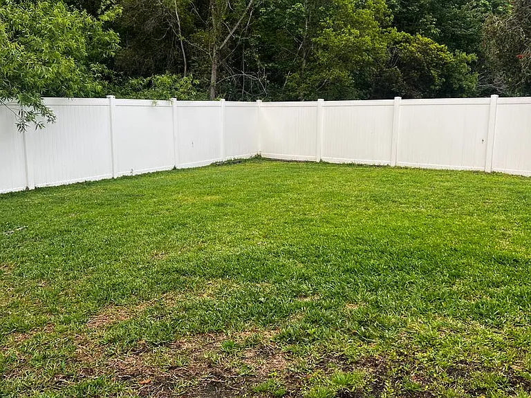 115 Renee Dr — Photo 21