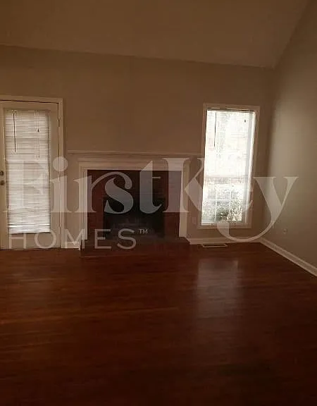 730 Prescott Way — Photo 2