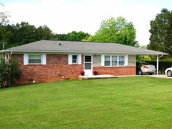3rd image of 2792 Conrad Dr