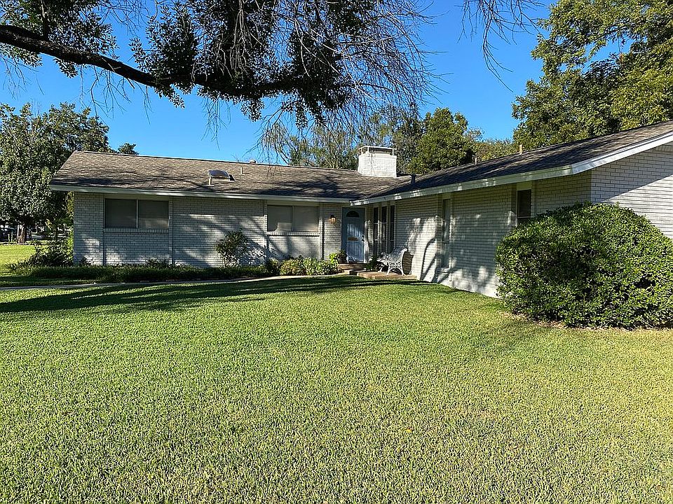 1st image of 602 Beacon Hill Dr