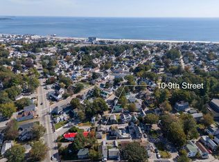 10 9th St, Old Orchard Beach, ME 04064