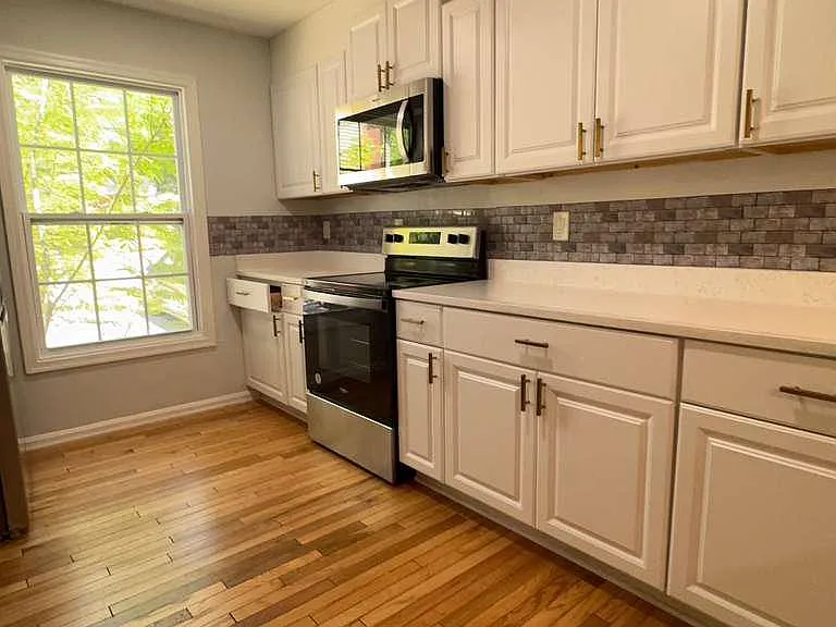 4902 Van Walbeek Pl — Photo 16