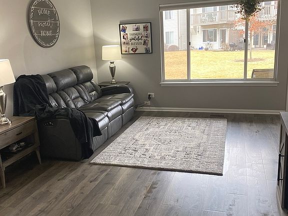 3rd image of 229 Brett Cir Unit B