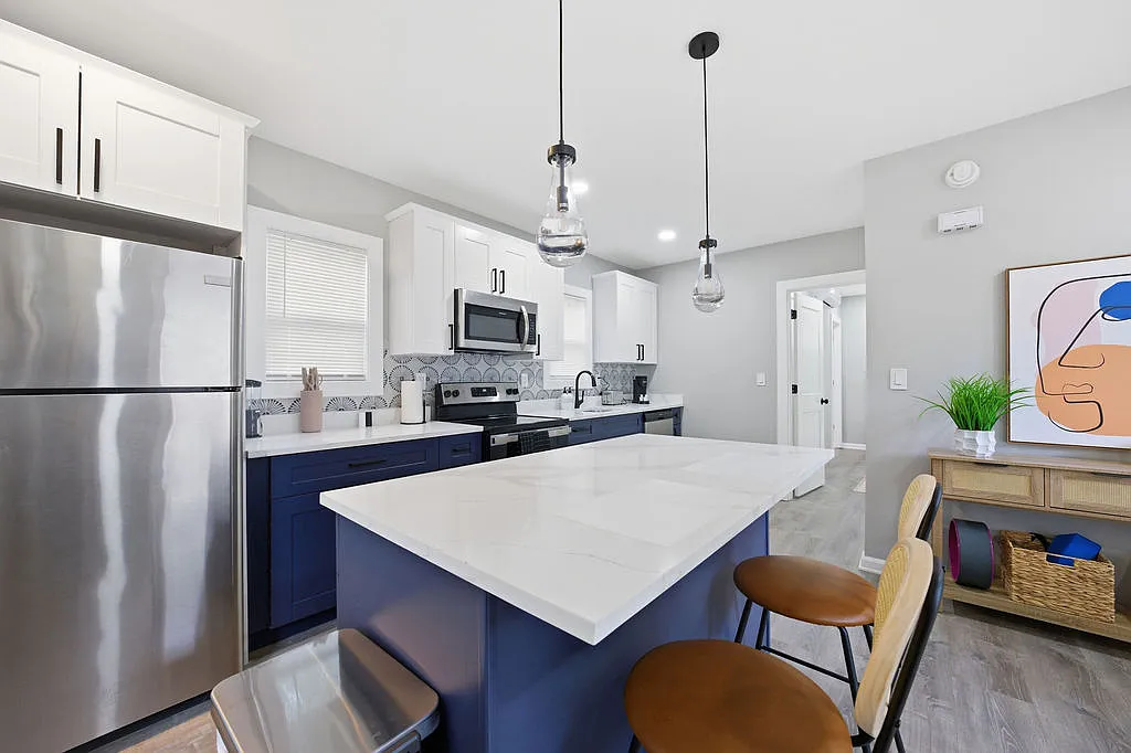 1 bed, 600 sqft, $1,790 — Photo 2