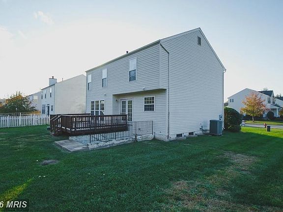 4th image of 9689 Logan Jay Dr