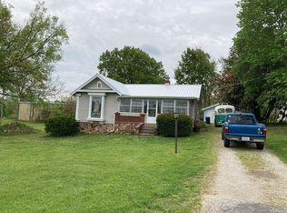 717 Baxter St, Neosho, MO 64850