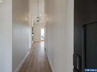 6695 Devon St SE, Salem, OR 97302