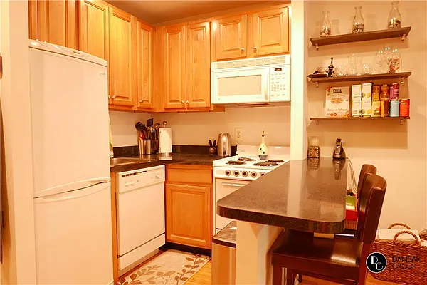 Rented by JK Dansar Corp | media 16