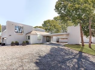18 Hedges Banks Dr, East Hampton, NY 11937