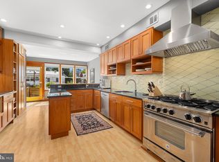 1748 Kenyon St NW, Washington, DC 20010