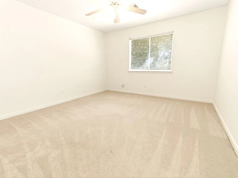 119 Baythorne — Photo 14