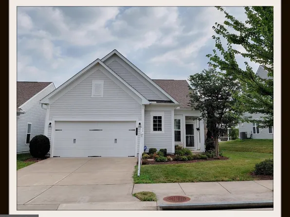 12 Pensacola St, Fredericksburg, VA 22406