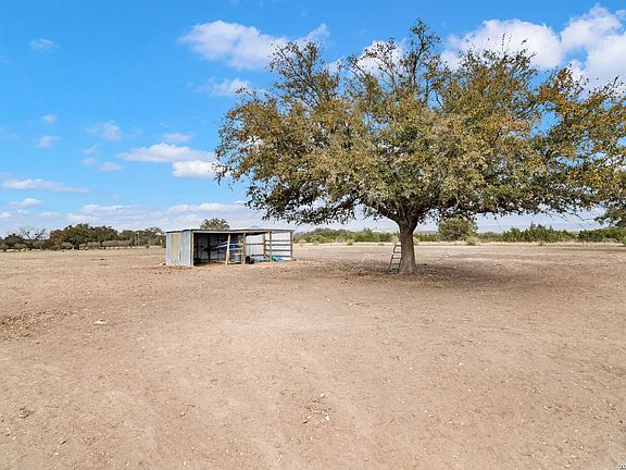 3rd image of 179 Pvt Rd 3830