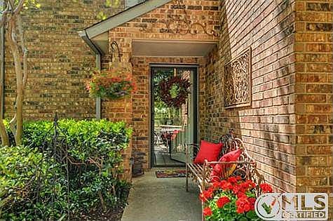 3rd image of 444 Arbor Creek Dr