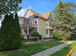209 Lafayette Ave, Hawthorne, NJ 07506