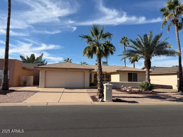 26426 S PINEWOOD Drive, Sun Lakes, AZ 85248