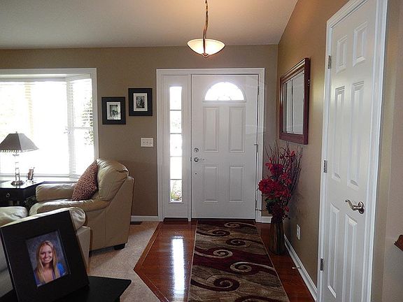 3rd image of 7825 Rock Port Way