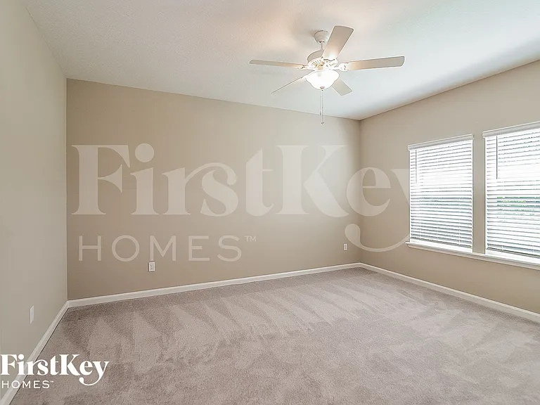 5476 Preston Bentley Dr — Photo 9