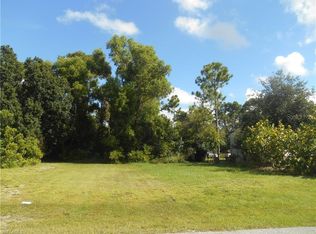 3406 25th St SW #15, Lehigh Acres, FL 33976