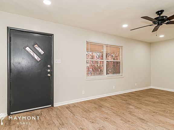 3rd image of 3405 Half Moon Dr