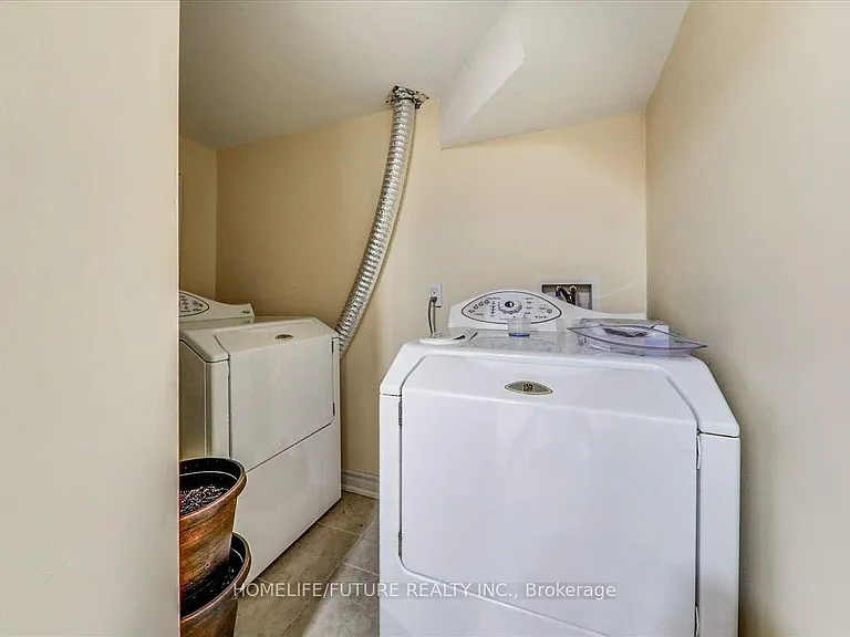 455 Staines Rd #BASEMENT — Photo 5