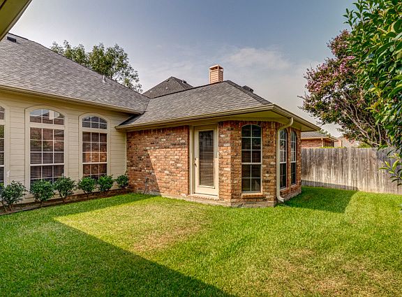 4th image of 336 Cottonwood Ln
