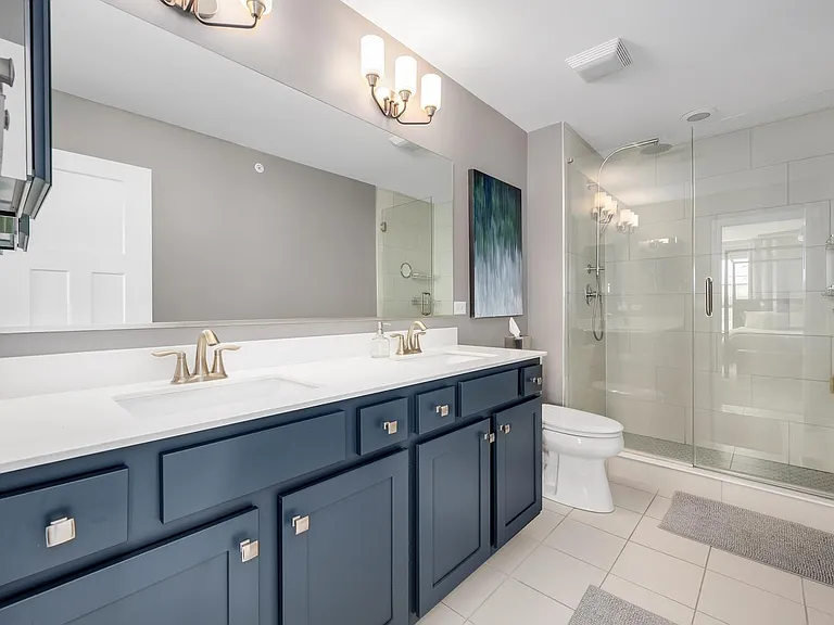 450 Bluff Ave — Photo 13