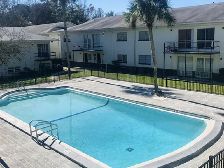 View On the River - Move in Specials Available — Photo 18