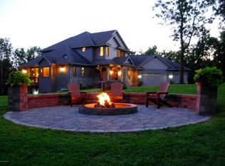 53269 250th Ave, Pine Island, MN 55963