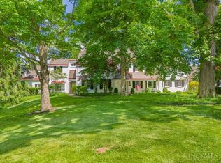 2930 Fair Acres Dr, Cincinnati, OH 45213