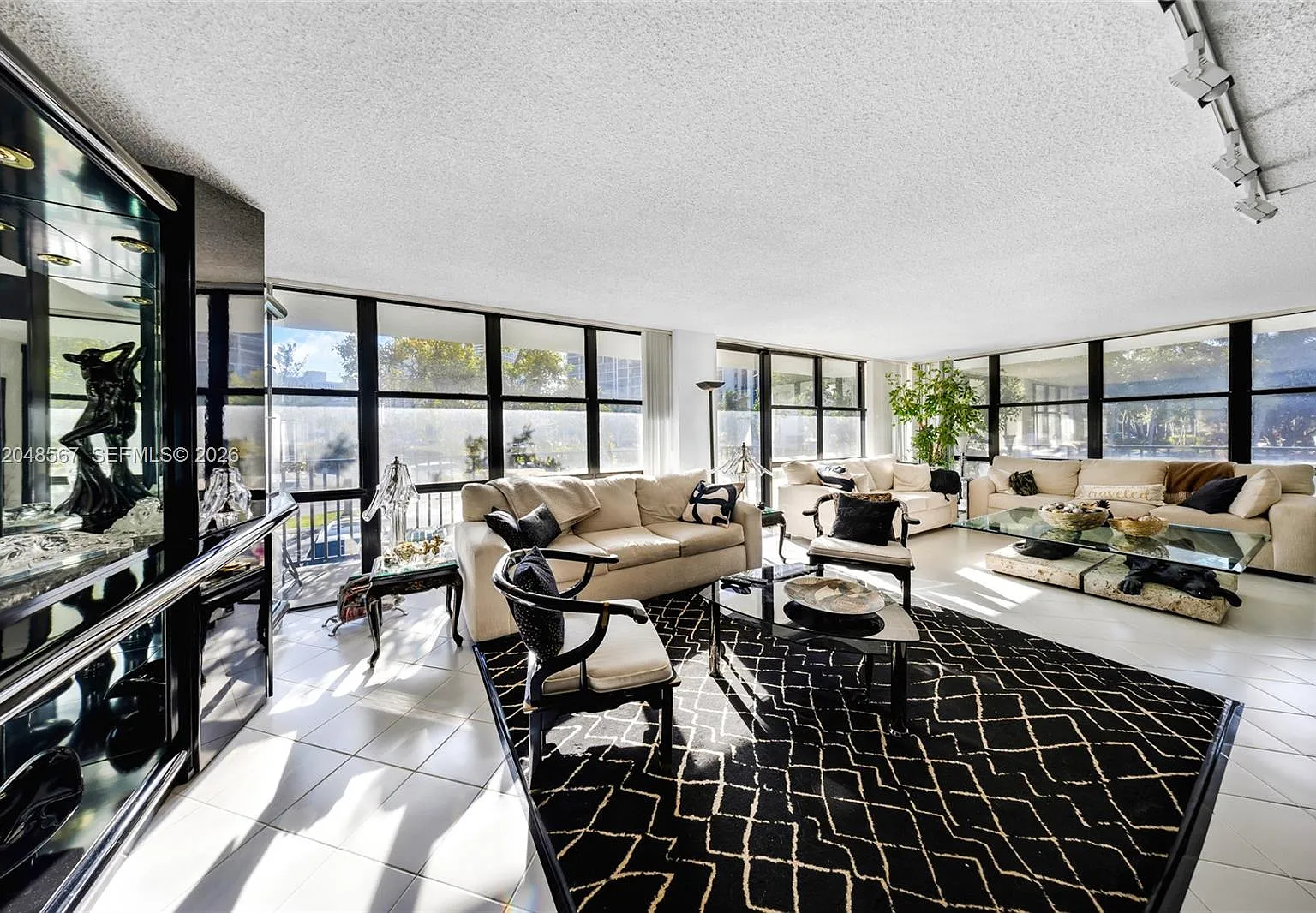 Oceanview Park Condo — Photo 4