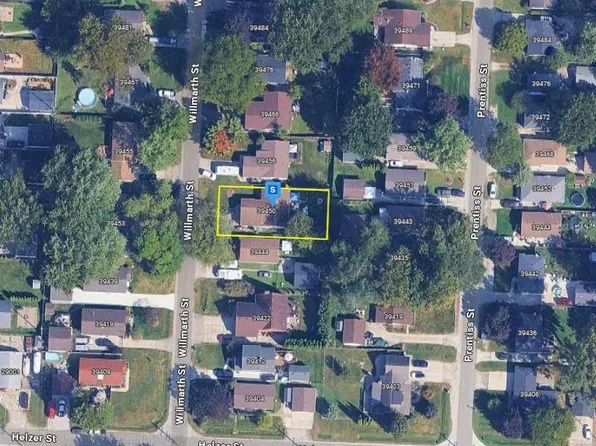 39450 Willmarth St, Harrison Township, MI 48045