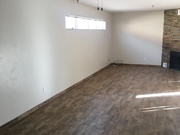 4th image of 2601 W Broadway Blvd