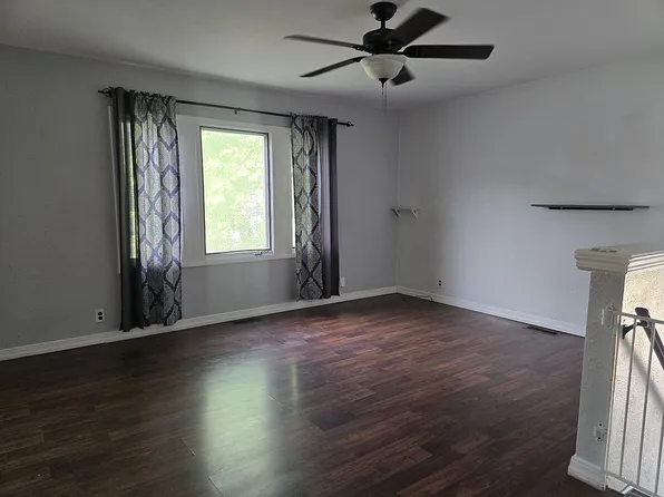 5 Galvin Ct, Pekin, IL 61554