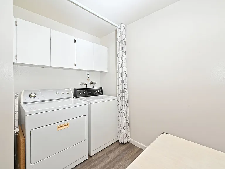 The McKinley Apartments — Photo 14