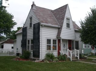 2420 Alpha St, Lansing, MI 48910