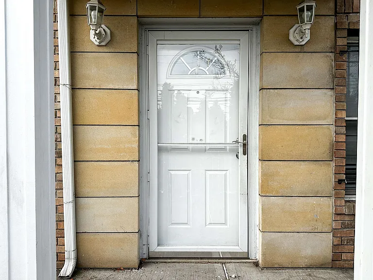 171 Clifford St #1 — Photo 2