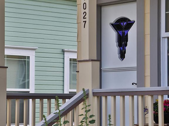 4th image of 27027 103rd Dr NW
