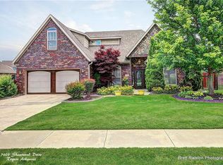 5403 S Shearwood Dr, Rogers, AR 72758