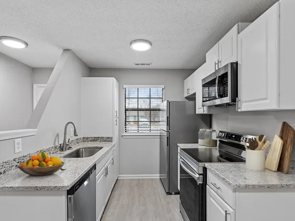 ** Coming Soon ** Charming, Updated 2br/2ba, 108 Barslund Ct, Garner, NC 27529