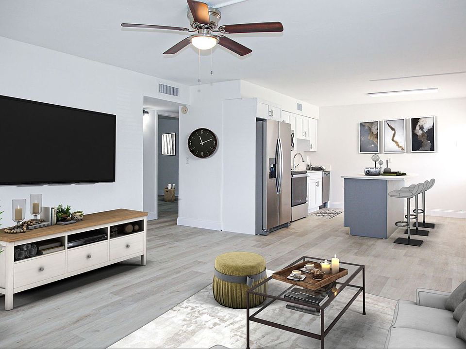 1st image of 2102 Alamanda Dr APT 203