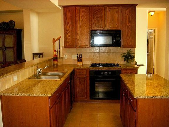 5th image of 5111 Sweeney Park Ct
