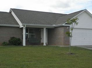 2909 Pembroke Pl, Maryville, TN 37803