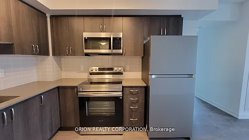 556 Marlee Ave #410 Photo 1