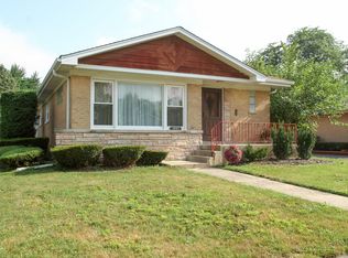 1445 Cynthia Ave, Park Ridge, IL 60068